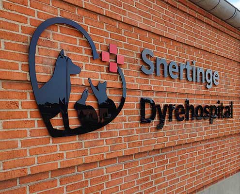 Snertinge Dyrehospital ApS logo